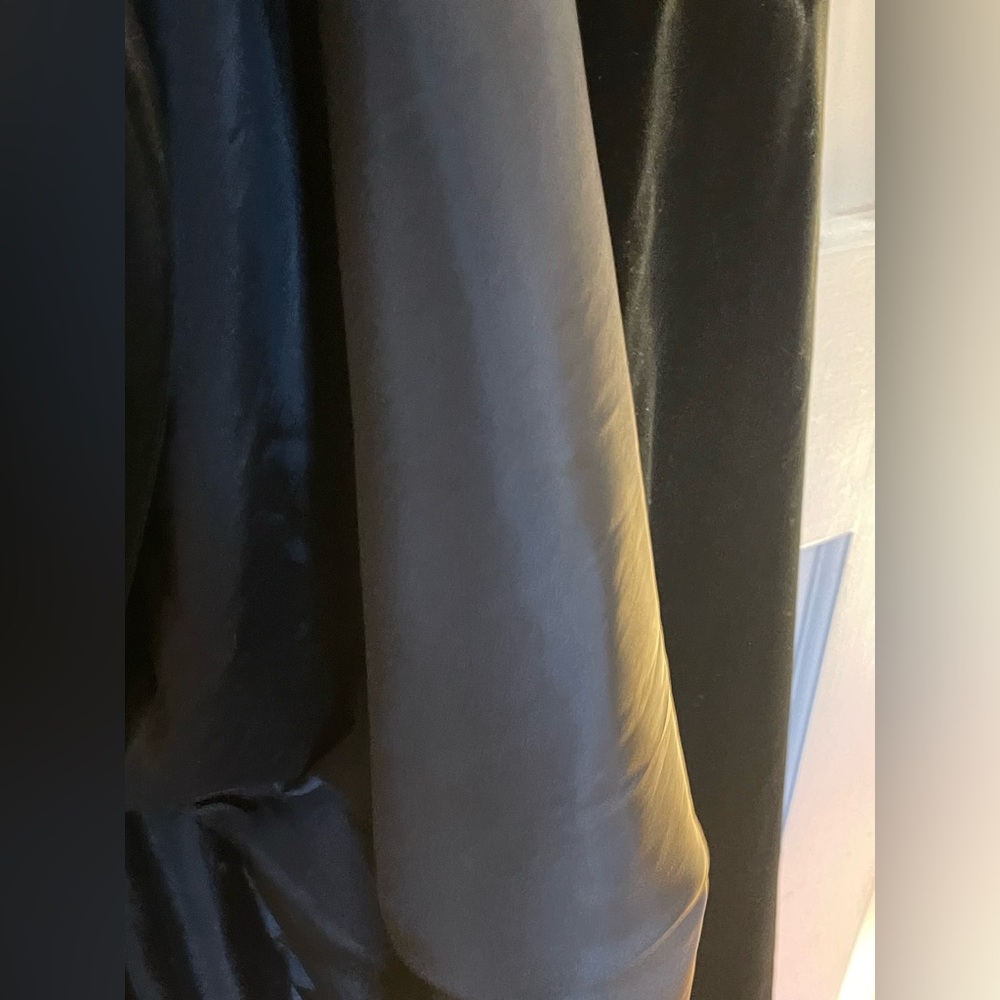 Pristine Vintage Laura Ashley Velvet Dress. Size 10 - Picture 5 of 8